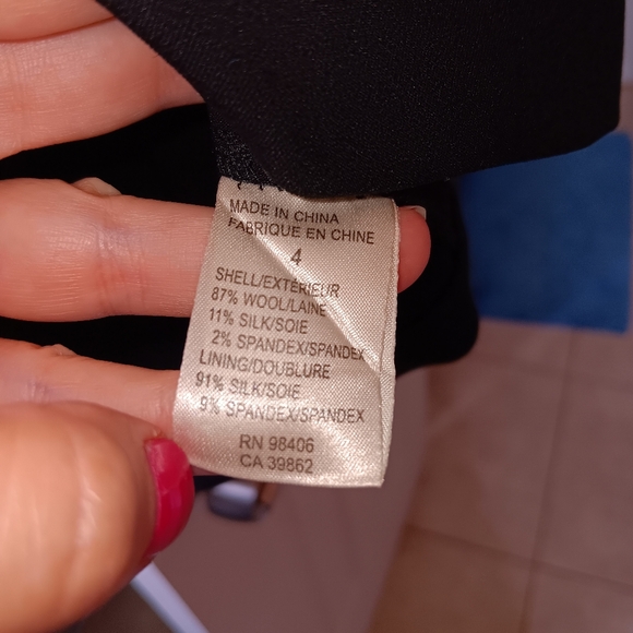 Theory Kaholo One Shoulder Little Black Dress. Size 4 - Picture 5 of 10